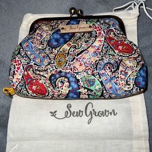 Essential Oil Holder Brand New